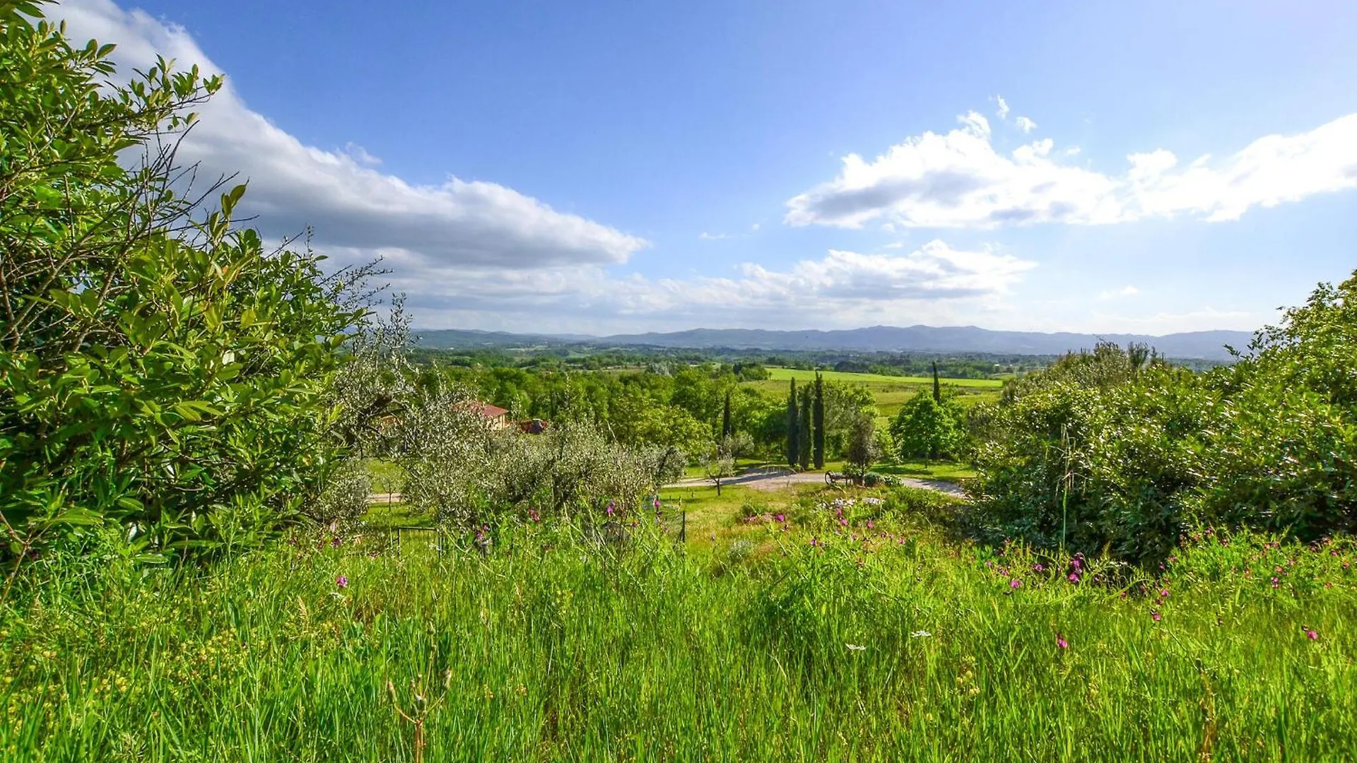Amazing Home In Castelfranco Piandisco Castelfranco di Sopra Italy